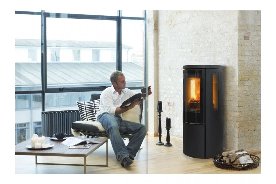 Jydepejsen Cozy Modern met zijruiten houtkachel